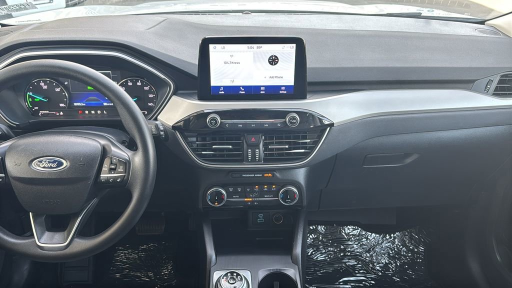 Certified 2022 Ford Escape SE image 9