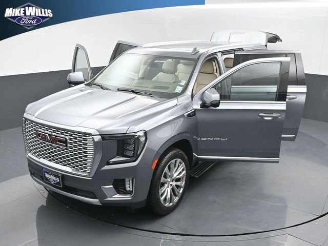 Used 2022 GMC Yukon XL Denali image 26