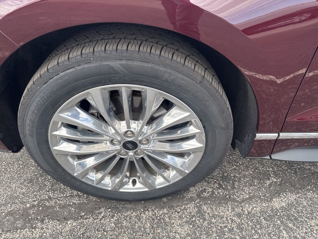 Certified 2020 Ford Edge Titanium w/ Equipment Group 301A AWD/4WD image 50