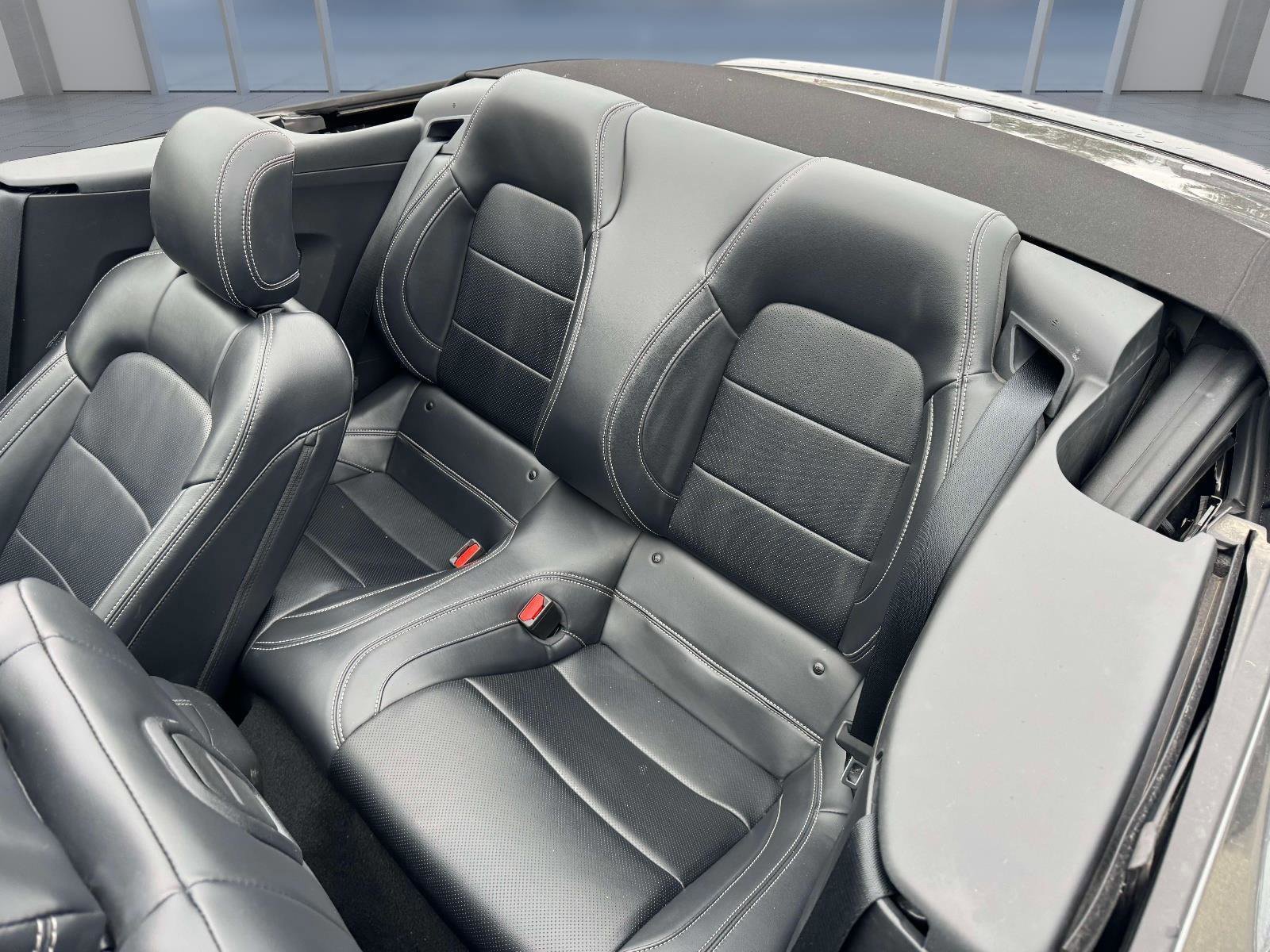 Certified 2025 Ford Mustang Premium image 15