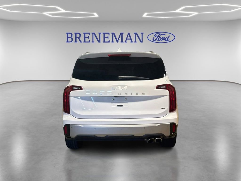 Used 2023 Kia Telluride S w/ S Sunroof Package image 4