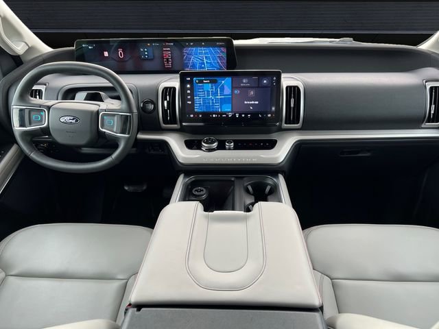 Certified 2025 Ford Expedition Active AWD/4WD image 10