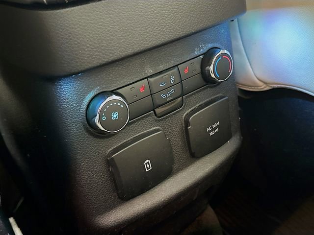 Certified 2017 Ford Explorer Platinum image 29
