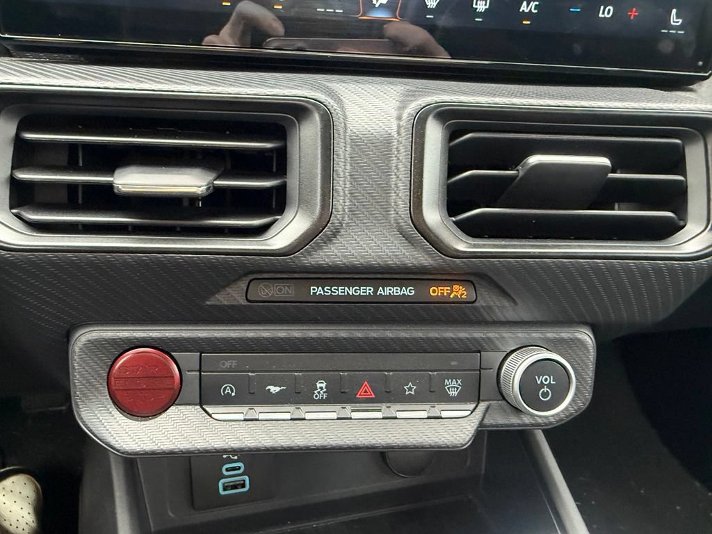 Certified 2025 Ford Mustang Coupe RWD image 25