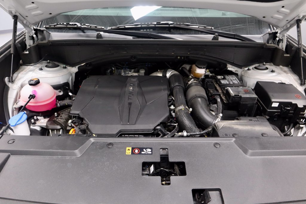 Used 2025 Hyundai Santa Fe Calligraphy AWD/4WD image 18