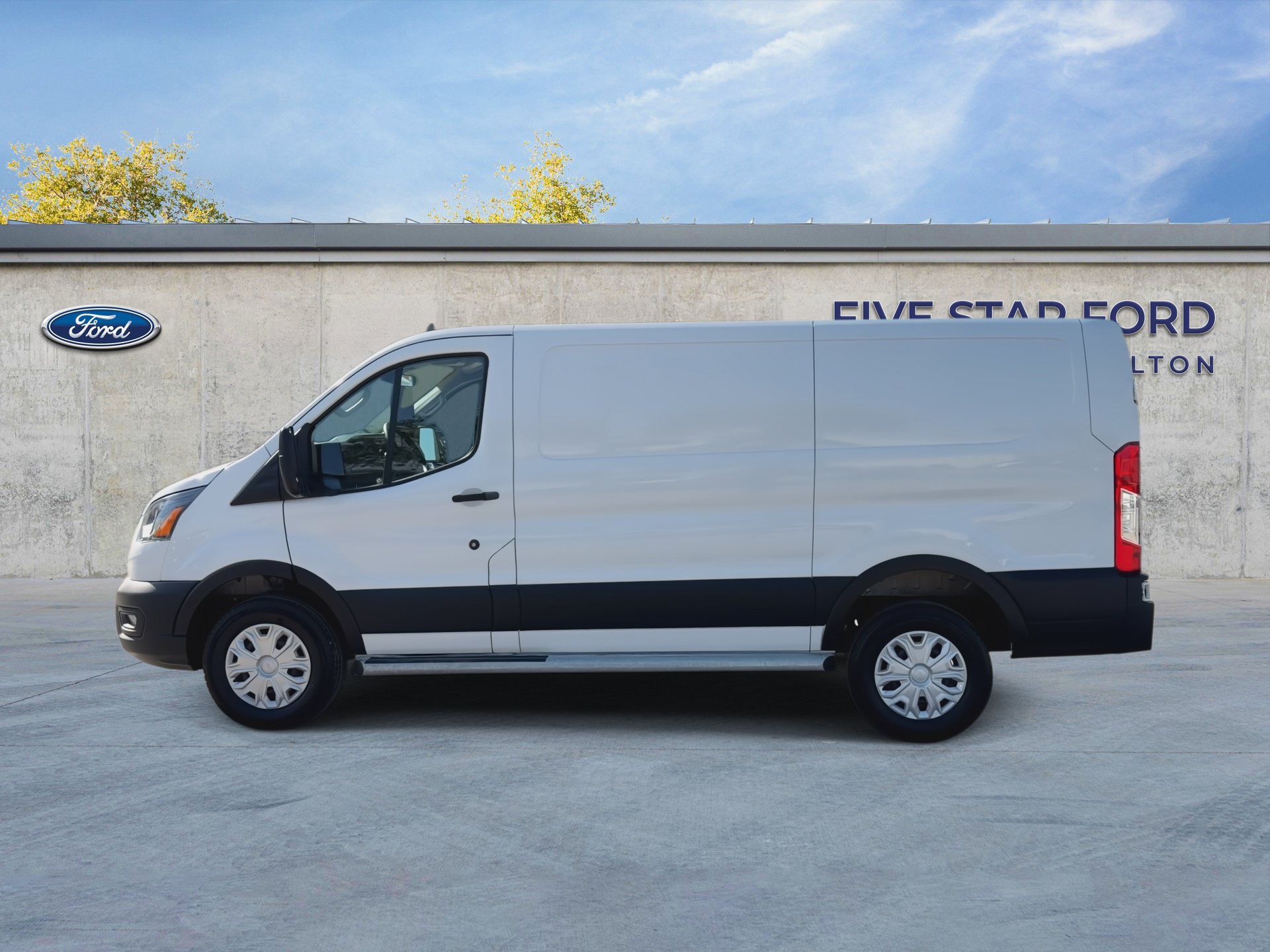 Certified 2025 Ford Transit 250 Low Roof w/ Exterior Upgrade Package RWD image 5