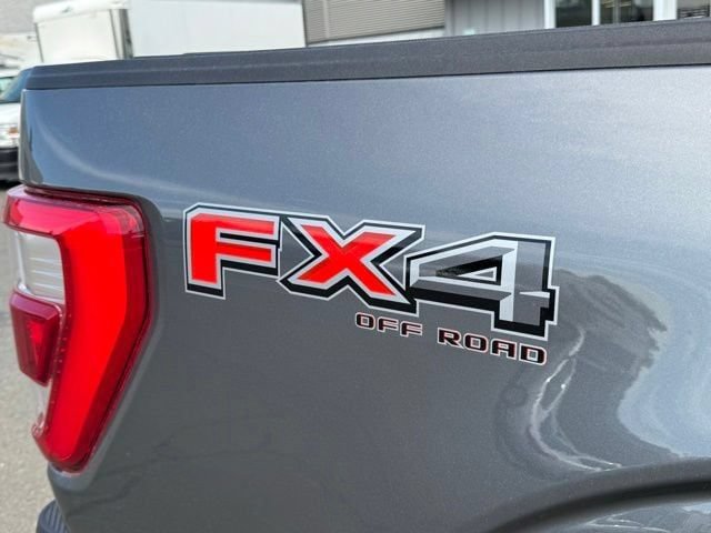 Certified 2022 Ford F150 Platinum w/ Equipment Group 701A High AWD/4WD image 23