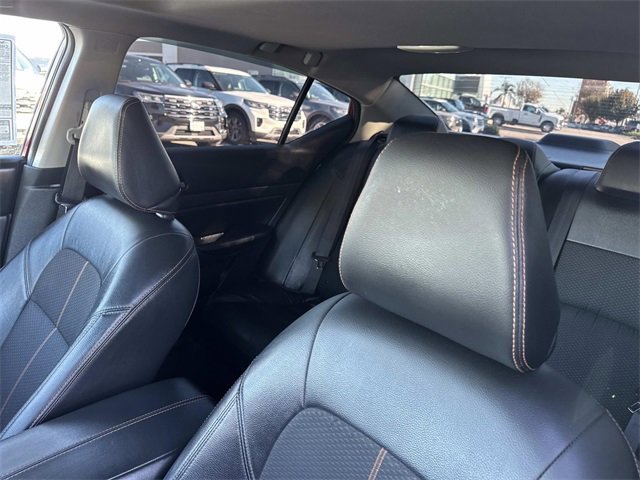 Used 2021 Nissan Altima 2.5 SR w/ SR Premium Package image 23