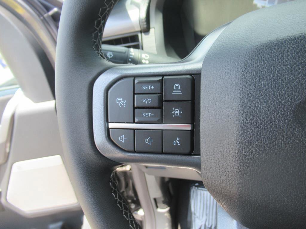 Certified 2025 Ford F150 XLT w/ Equipment Group 303A High image 19