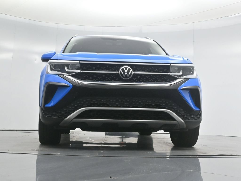 Used 2022 Volkswagen Taos SEL w/ Panoramic Sunroof Package image 46