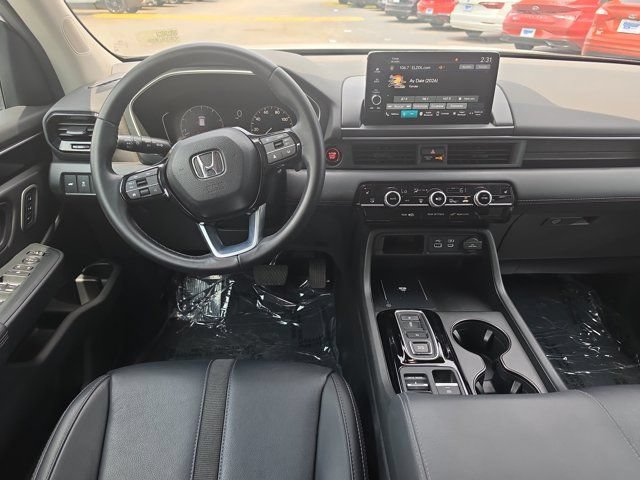 Used 2024 Honda Pilot EX-L image 15