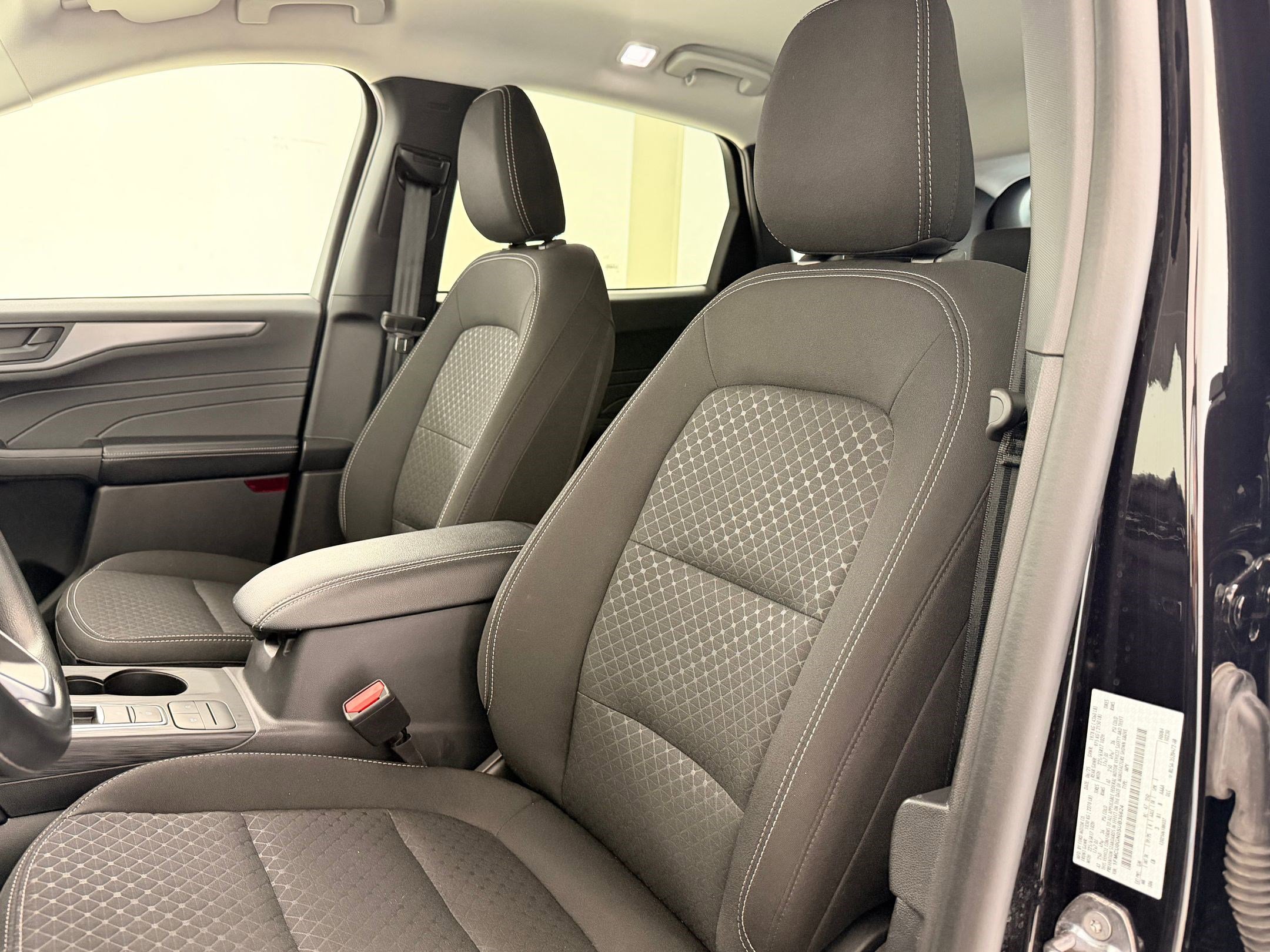 Certified 2025 Ford Escape Active image 23