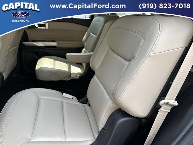 Certified 2023 Ford Explorer XLT w/ Equipment Group 202A AWD/4WD image 18