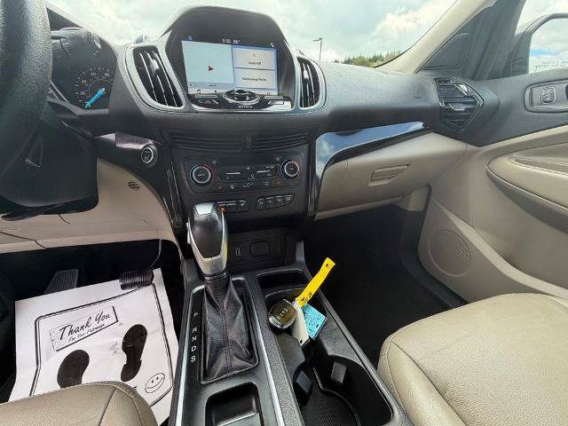 Certified 2019 Ford Escape Titanium AWD/4WD image 27