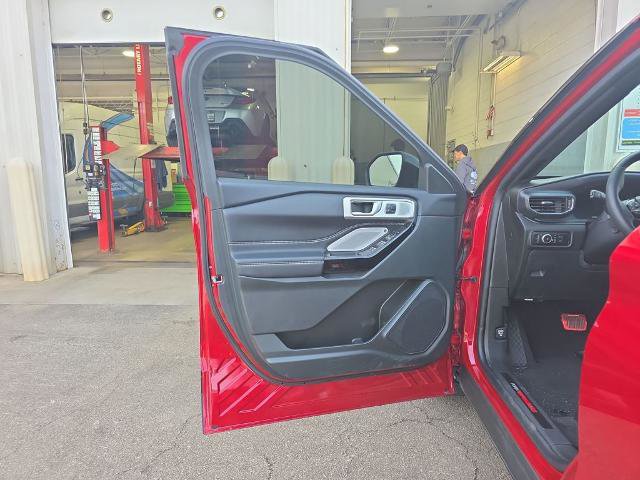 Certified 2023 Ford Explorer ST w/ Equipment Group 401A image 12