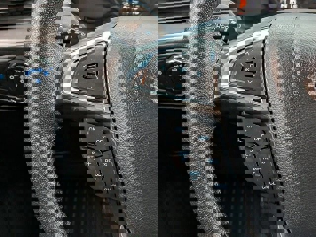 Certified 2019 Ford Edge SEL w/ Equipment Group 201A image 32