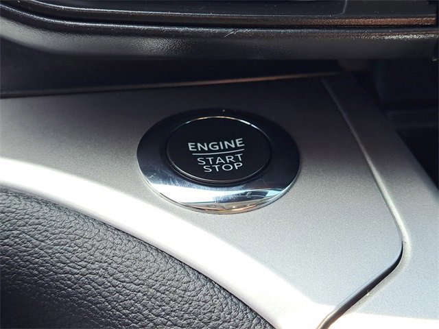 Certified 2022 Ford Explorer XLT w/ Class IV Trailer Tow Package image 16