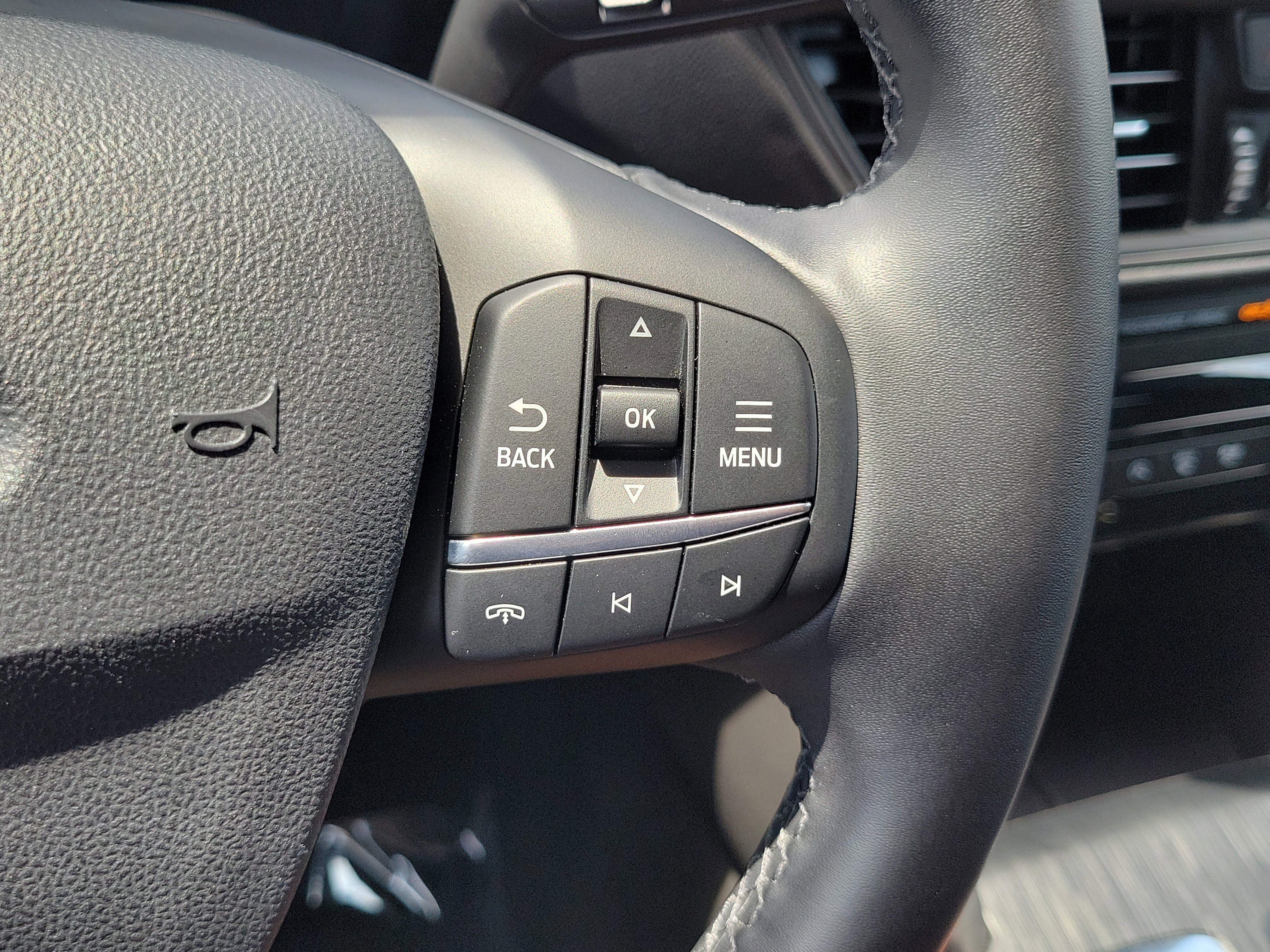 Certified 2024 Ford Escape Active w/ Tech Pack #1 FWD image 25