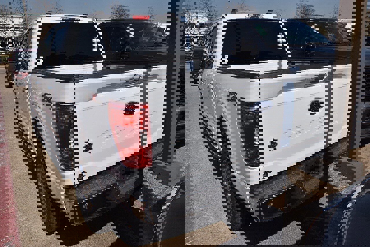 Certified 2021 Ford F150 XLT w/ Equipment Group 302A High image 3