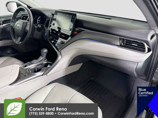 Used 2022 Toyota Camry XSE FWD image 33