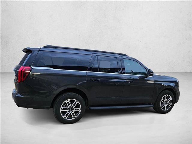 Certified 2025 Ford Expedition Max Active AWD/4WD image 4