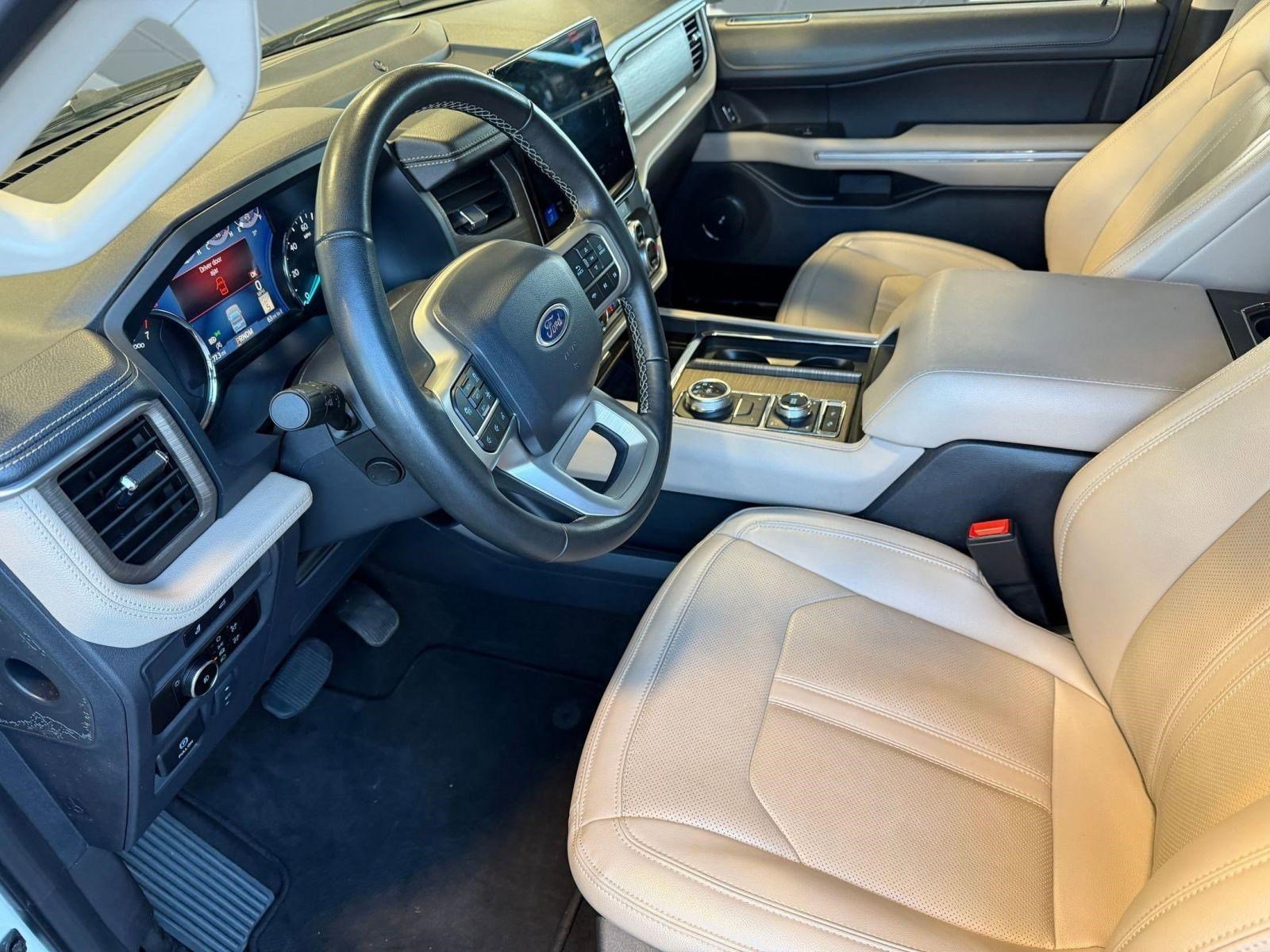 Certified 2024 Ford Expedition Limited image 21