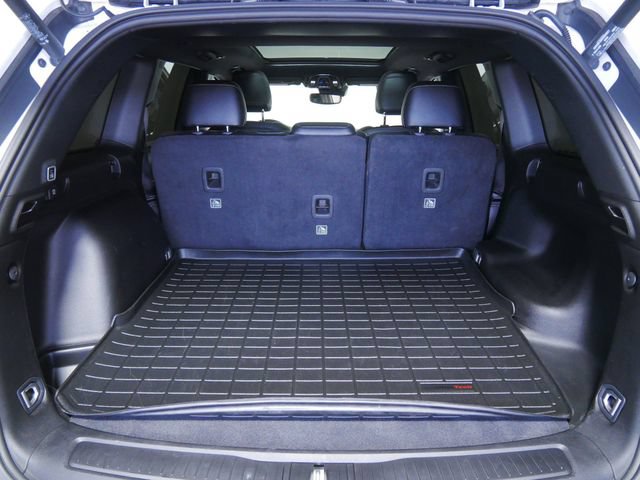 Used 2024 Jeep Grand Cherokee Limited w/ Trailer Tow Package AWD/4WD image 15