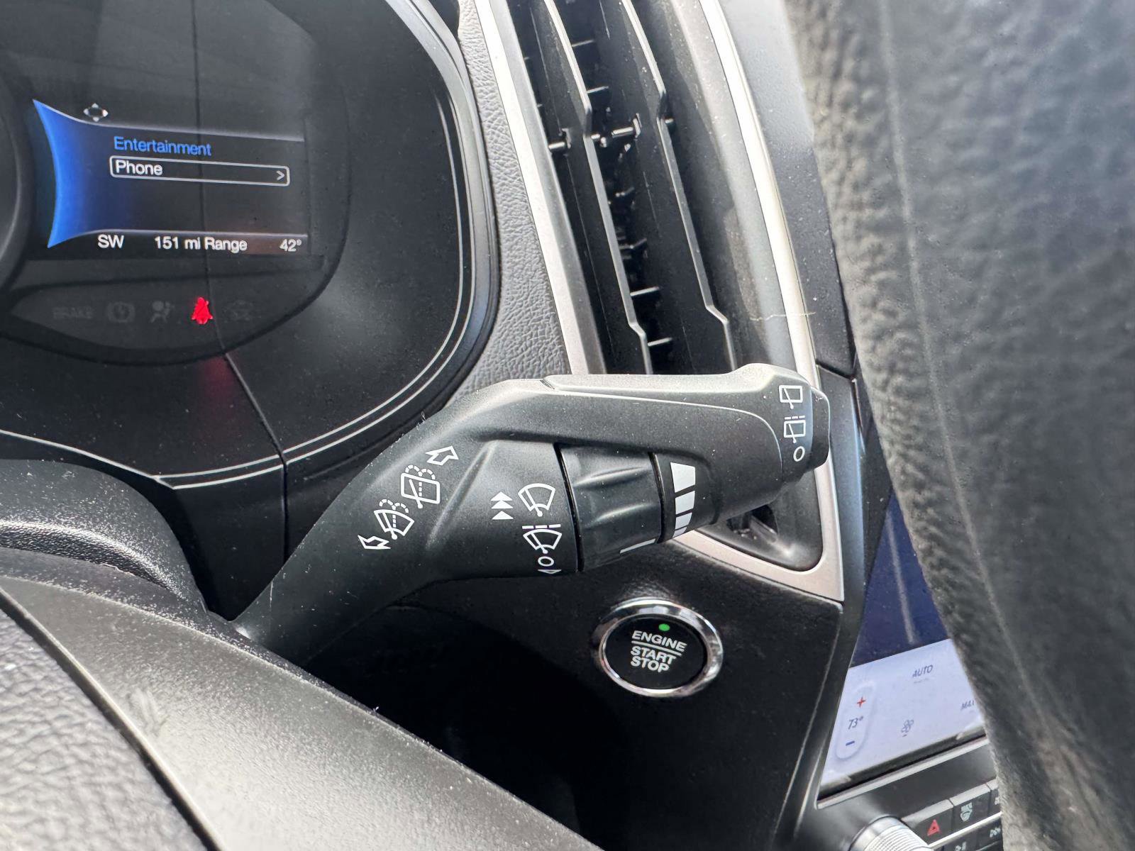 Certified 2024 Ford Edge SE image 37