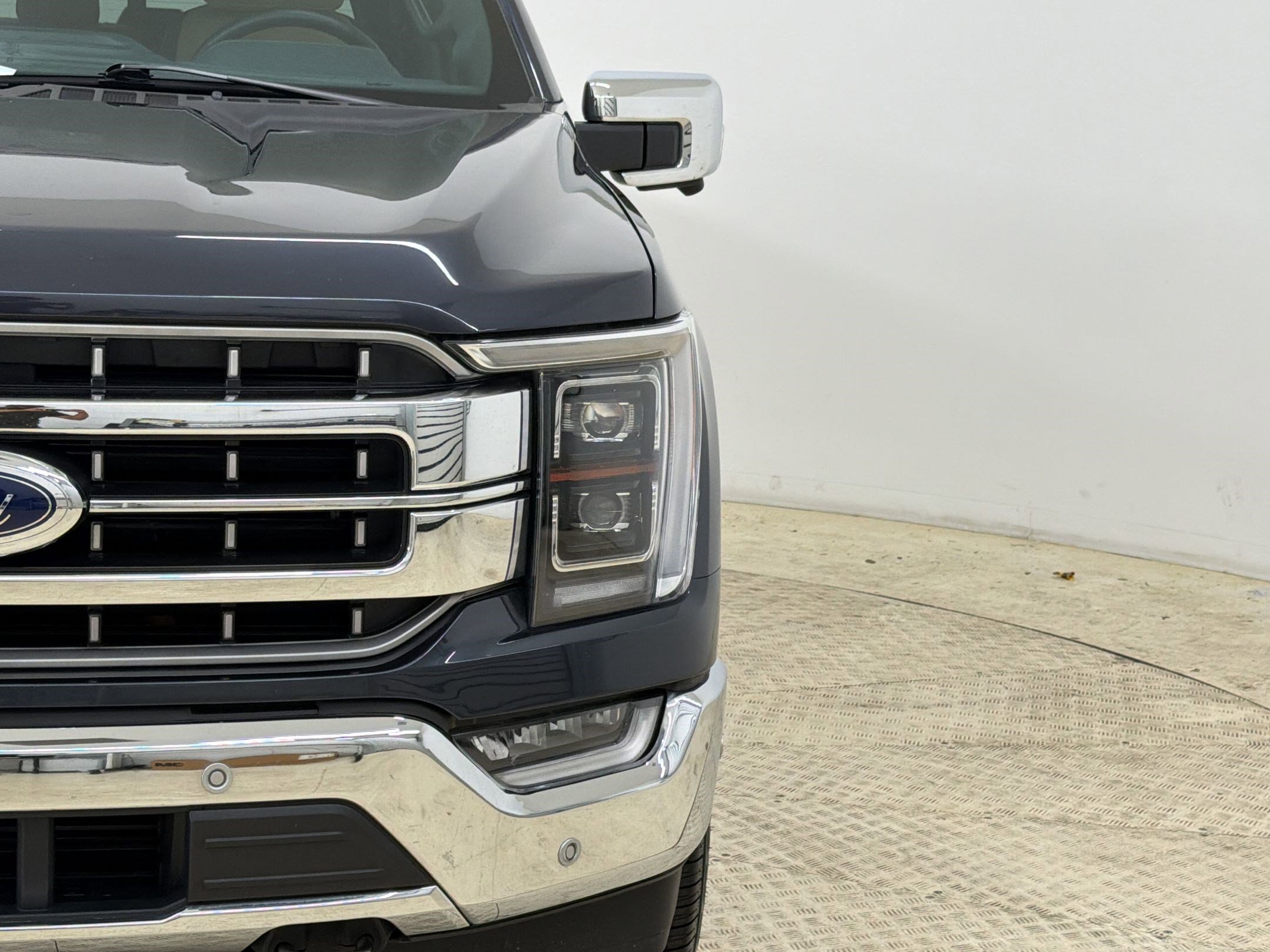 Certified 2021 Ford F150 Lariat w/ Equipment Group 502A High image 11