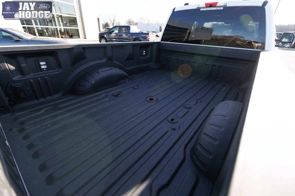 Certified 2025 Ford F450 XLT w/ 360-Degree Camera Package image 10