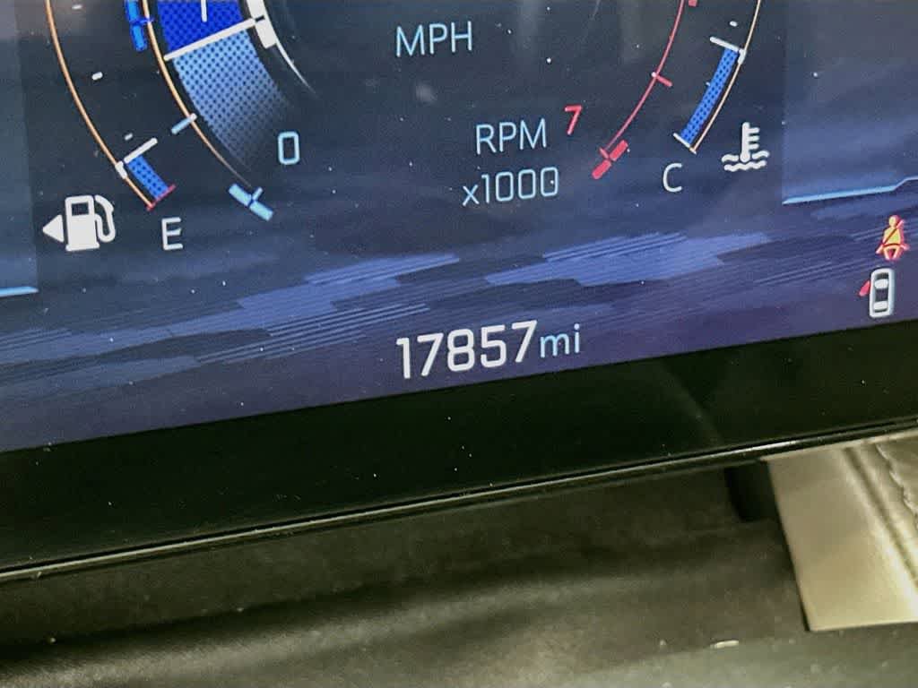Used 2025 Chevrolet Equinox LT w/ Convenience Package II FWD image 19