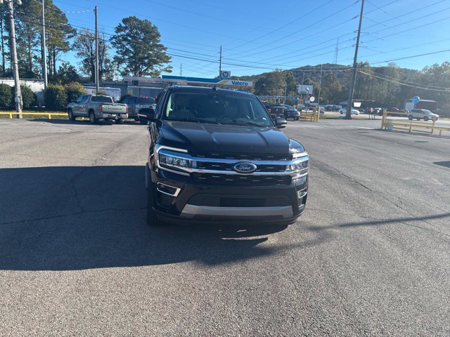 Certified 2024 Ford Expedition Limited RWD image 4