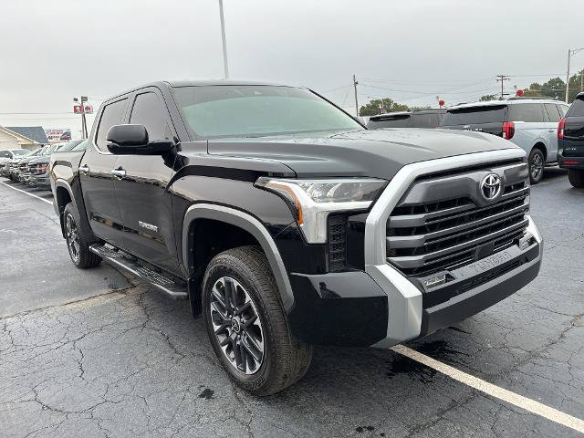 Used 2024 Toyota Tundra Limited w/ Power Package AWD/4WD image 3