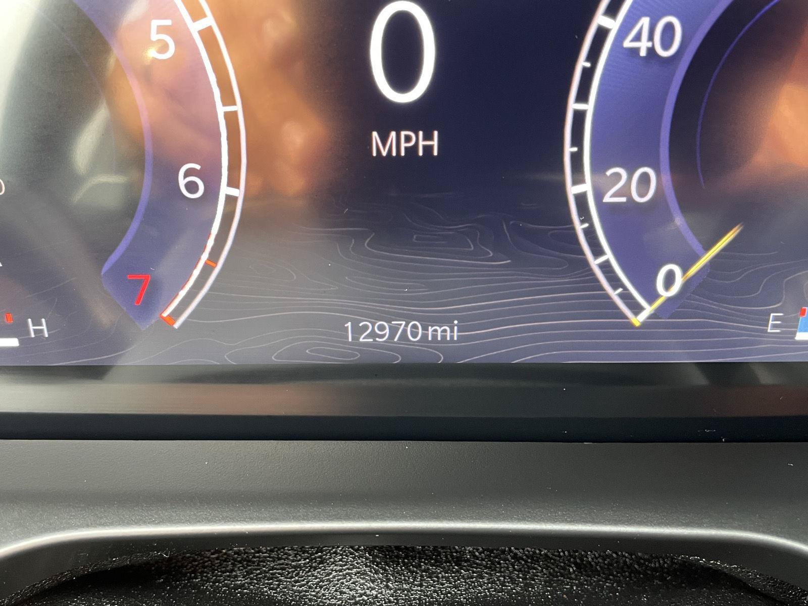 Used 2025 Jeep Grand Cherokee L Summit w/ Advanced Protech Group IV AWD/4WD image 3