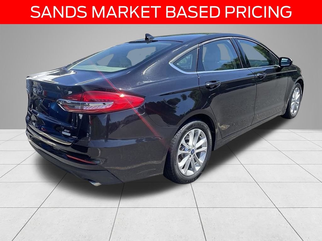 Certified 2019 Ford Fusion SE FWD image 4
