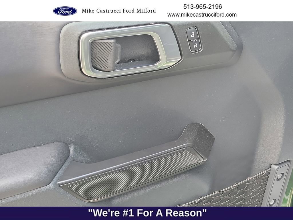 Certified 2025 Ford Bronco Outer Banks w/ Sasquatch Package AWD/4WD image 23