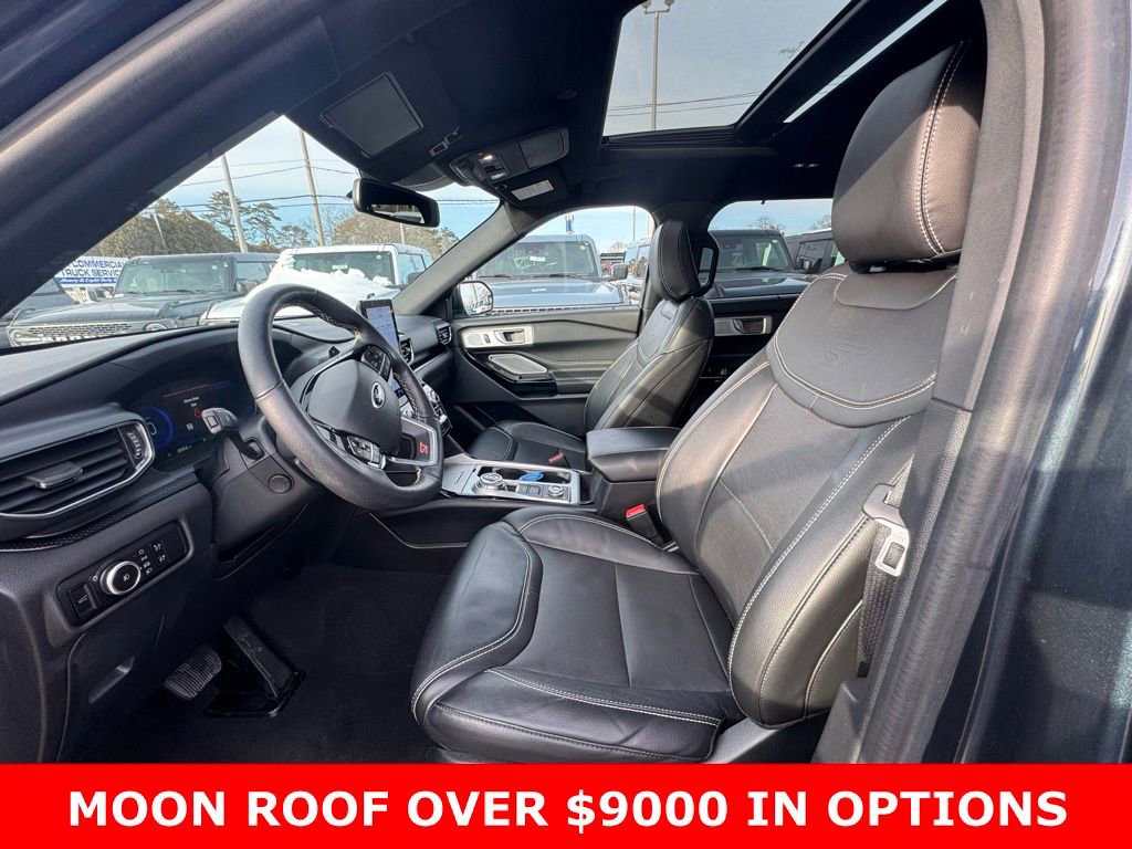 Certified 2022 Ford Explorer ST w/ Equipment Group 401A image 10