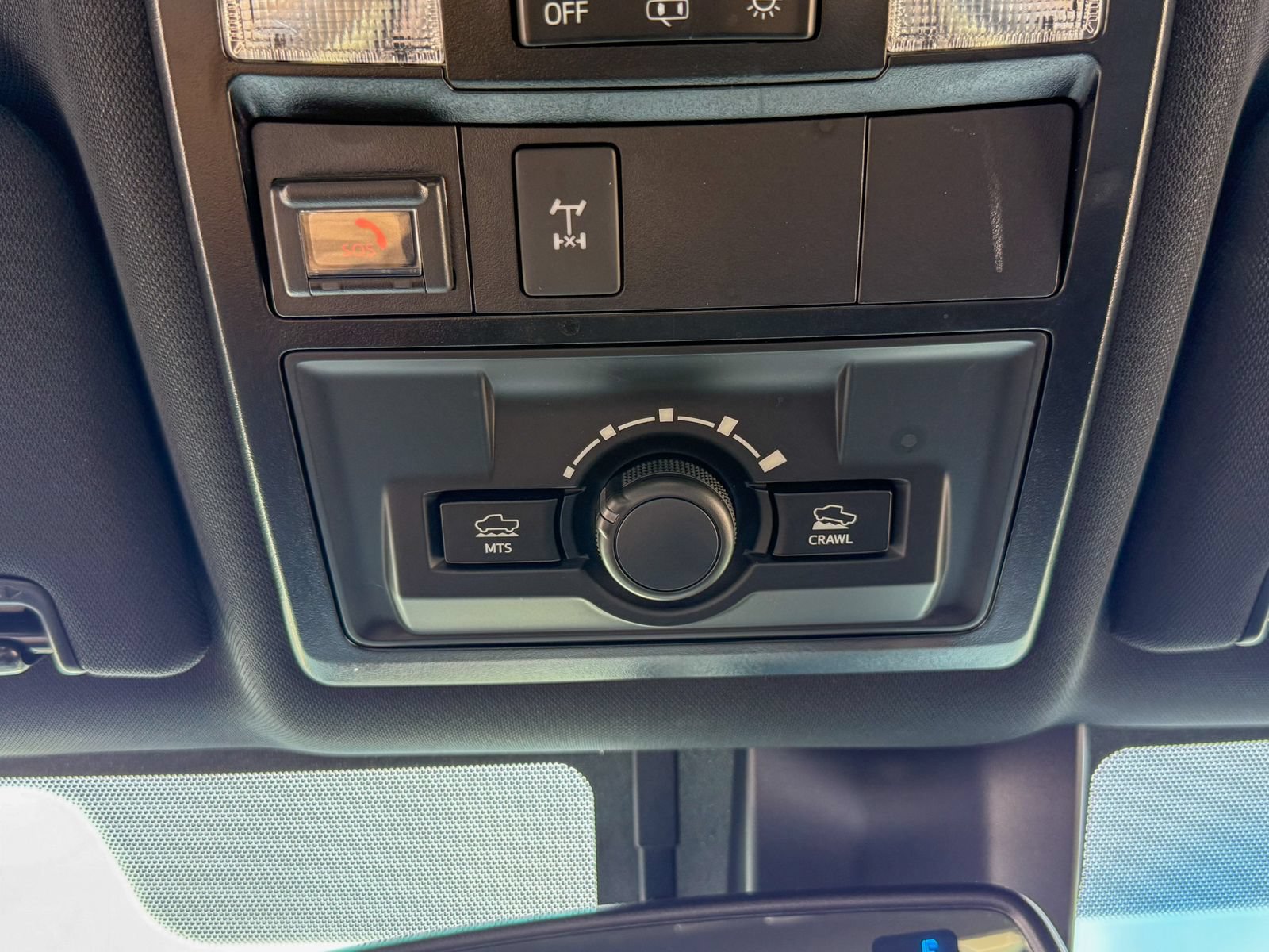 Used 2021 Toyota Tacoma TRD Off-Road AWD/4WD image 30