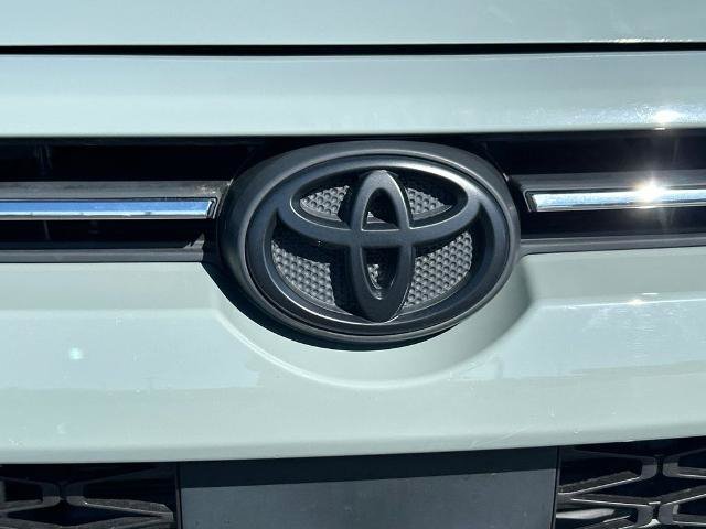 Used 2022 Toyota 4Runner Trail Special Edition AWD/4WD image 23