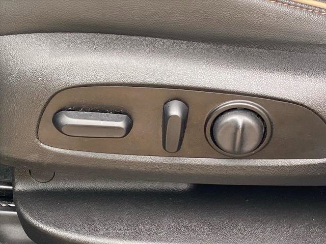 Used 2020 Chevrolet Blazer Premier w/ LPO, Sport Package image 13