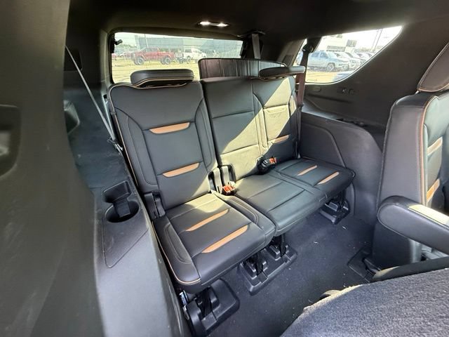 Used 2021 GMC Yukon AT4 w/ Rear Media and Nav Package AWD/4WD image 15