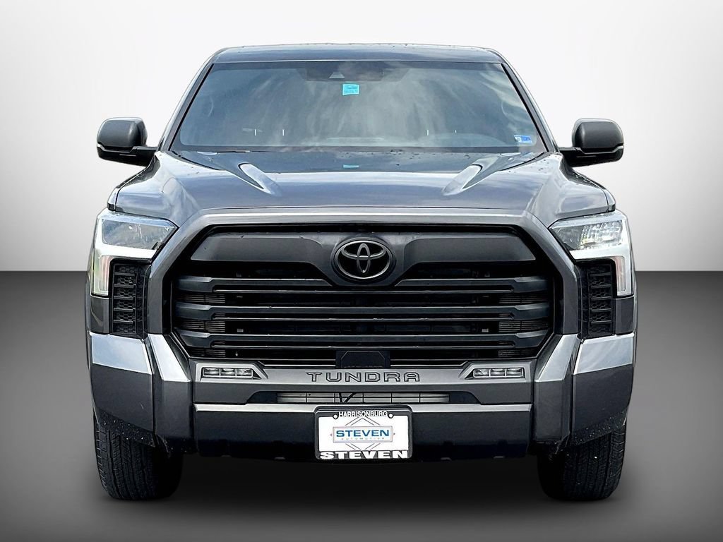 Used 2025 Toyota Tundra SR5 AWD/4WD image 2