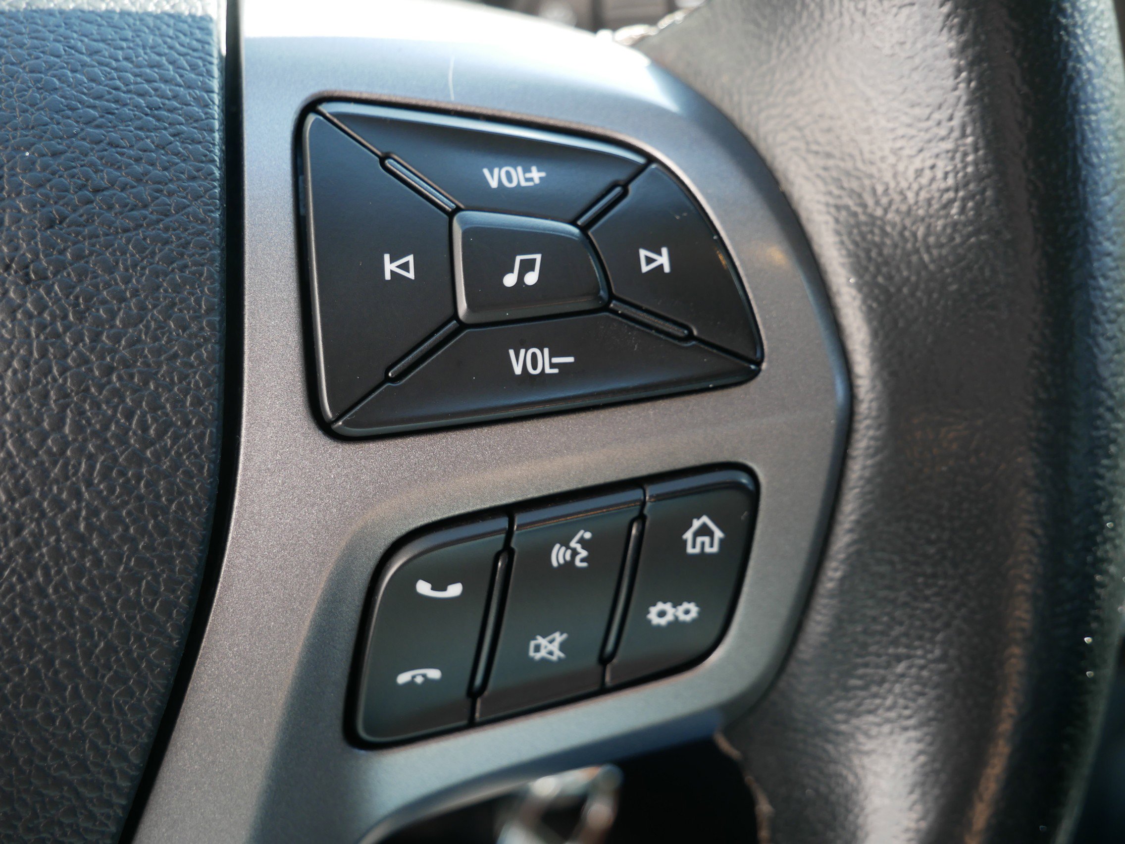 Certified 2020 Ford Ranger XLT w/ Equipment Group 301A Mid image 16