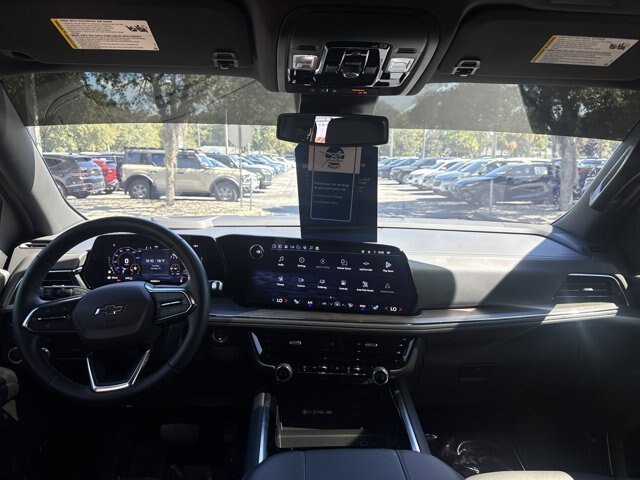 Used 2026 Chevrolet Tahoe Z71 w/ Comfort Package AWD/4WD image 19