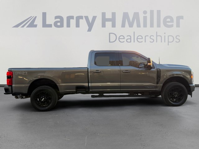 Certified 2025 Ford F350 Lariat w/ Black Appearance Package AWD/4WD image 6