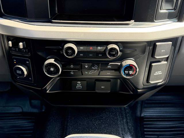 Certified 2025 Ford F350 XLT w/ 360-Degree Camera Package AWD/4WD image 20