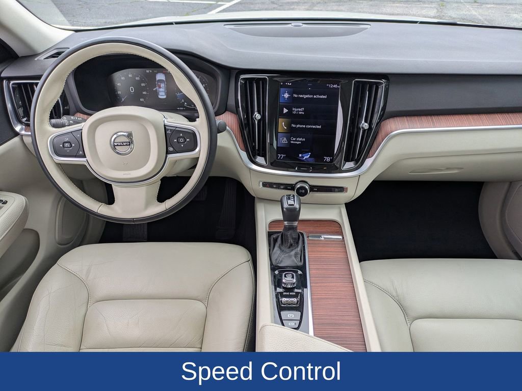 Used 2021 Volvo S60 T5 Momentum FWD image 18