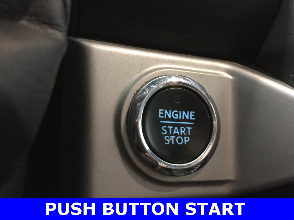 Certified 2022 Ford F150 XLT w/ Equipment Group 302A High image 17