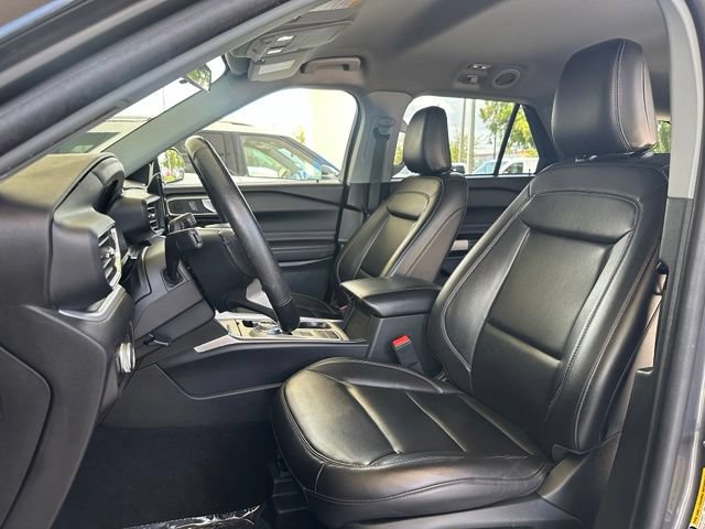 Certified 2023 Ford Explorer XLT w/ Equipment Group 202A RWD image 14