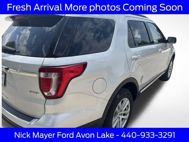 Certified 2018 Ford Explorer XLT w/ Equipment Group 202A AWD/4WD image 4